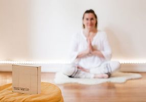 Teaser-Yoga-namaste